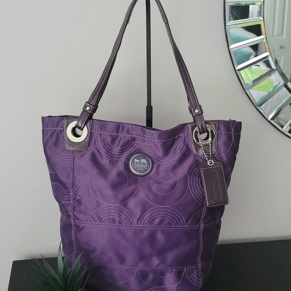 Coach Purple Nyl9n Tote Bag - Picture 1 of 14